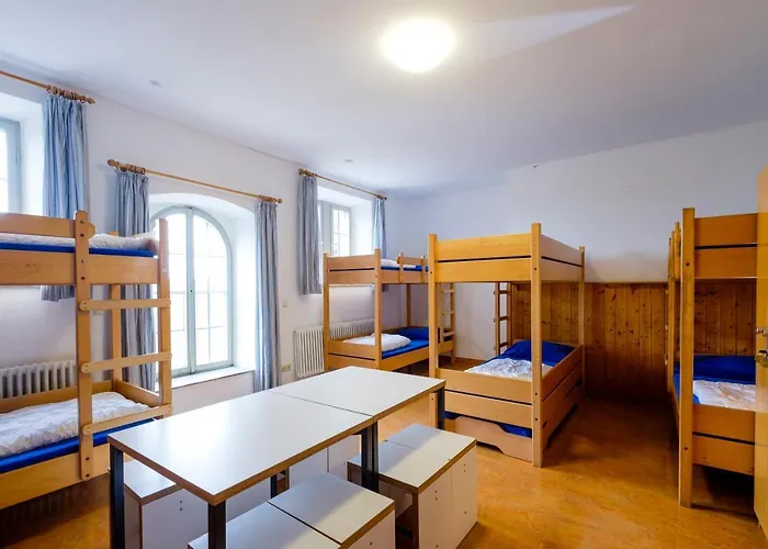 Youth Auberge de jeunesse *
